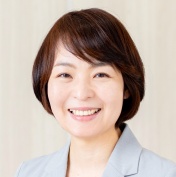 山野 文美子